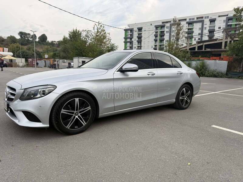 Mercedes Benz C 200 