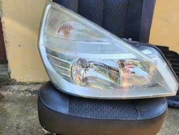 desni far za Renault Espace, Grand Espace od 2002. do 2006. god.