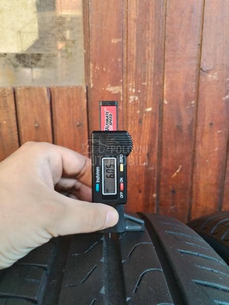 Pirelli 235/45 R18 Letnja