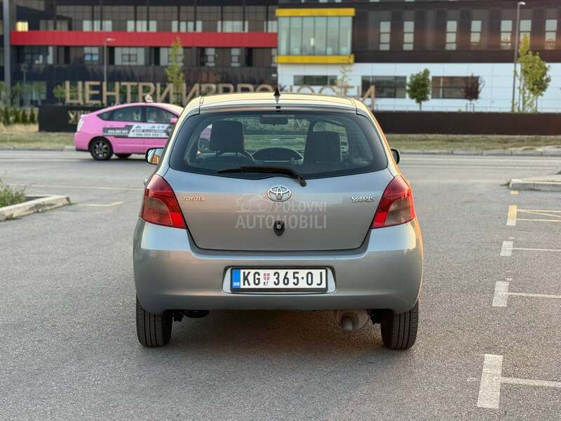Toyota Yaris 1.0
