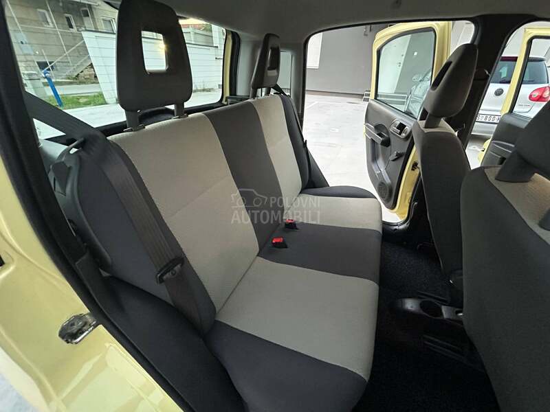 Fiat Panda 1.1 nove gume/servis