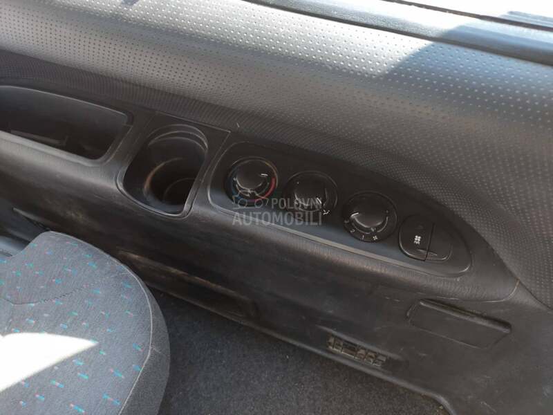 Hyundai H 1 2500
