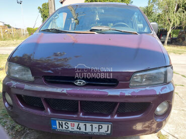 Hyundai H 1 2500