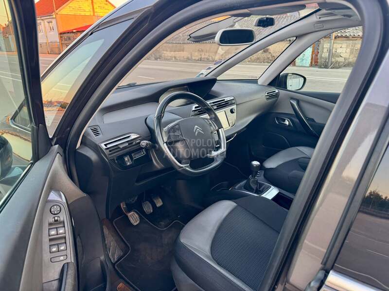 Citroen C4 Picasso PureTech REZERVISAN