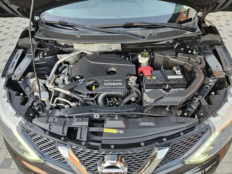 Nissan Qashqai 1.6 b