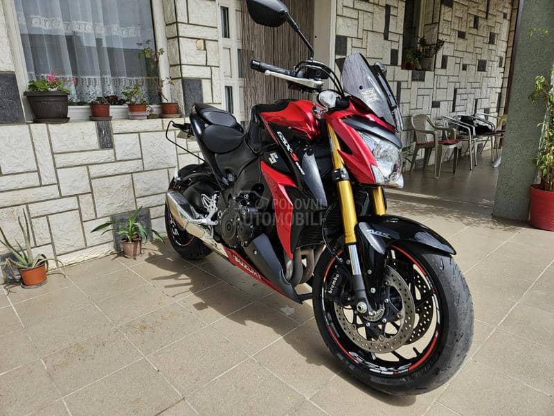 Suzuki GSXS 1000