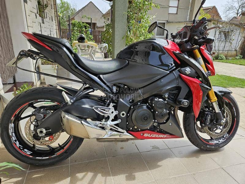 Suzuki GSXS 1000