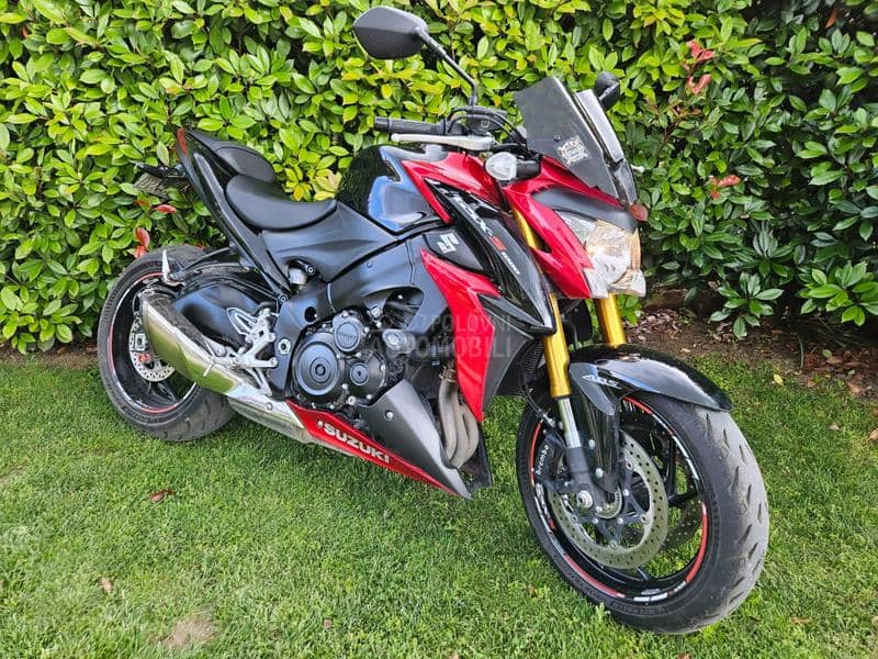 Suzuki GSXS 1000