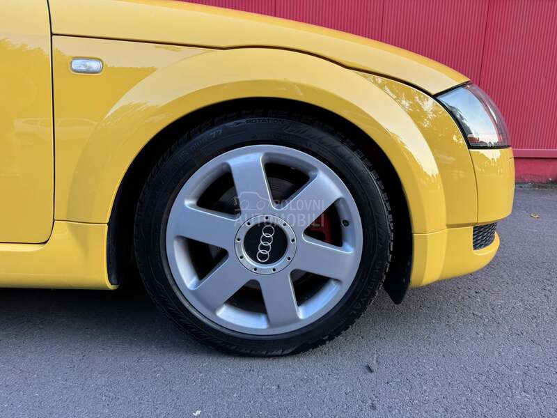 Audi TT CH quatrro