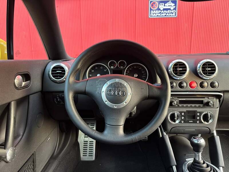 Audi TT CH quatrro