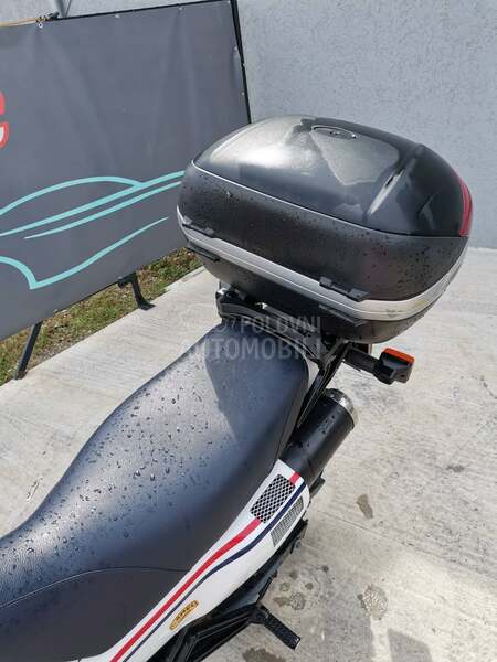Honda Dominator 650