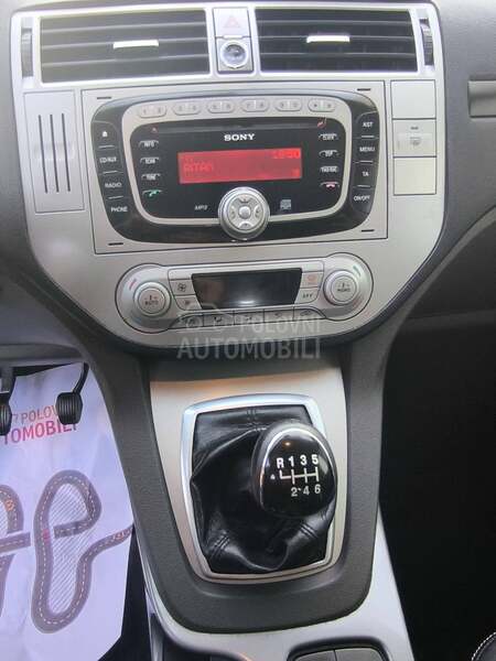 Ford Kuga TITANIJUM