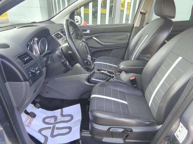 Ford Kuga TITANIJUM