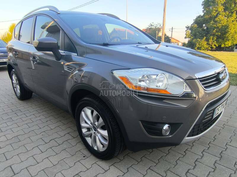 Ford Kuga TITANIJUM