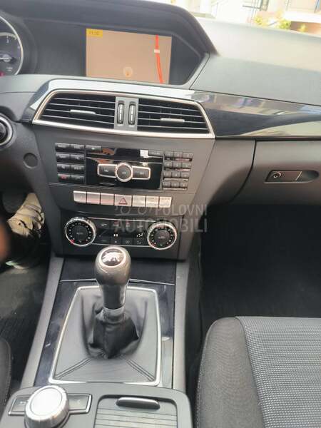 Mercedes Benz C 180 2.2 CDI