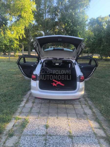 Opel Astra K Sports Tourer