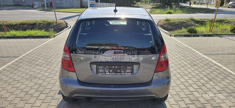 Mercedes Benz A 180 A 180 CDI
