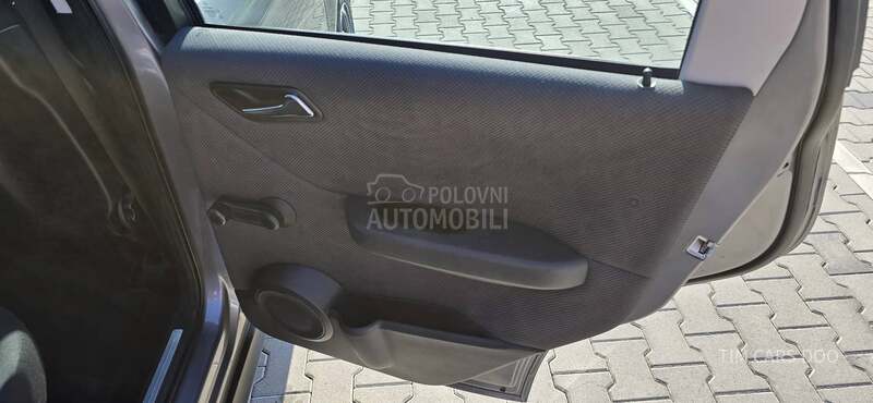 Mercedes Benz A 180 A 180 CDI