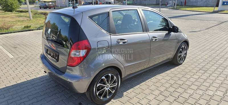 Mercedes Benz A 180 A 180 CDI