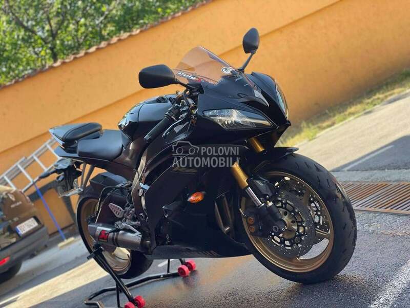 Yamaha r6