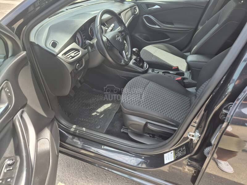 Opel Astra K 