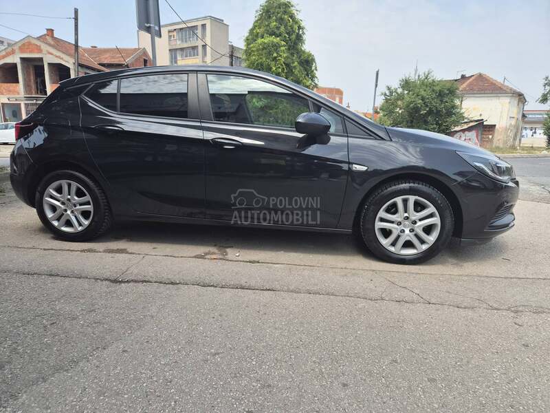Opel Astra K 