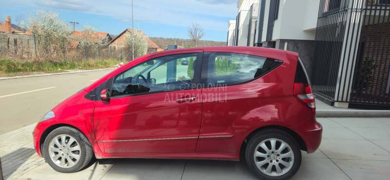 Mercedes Benz A 200 