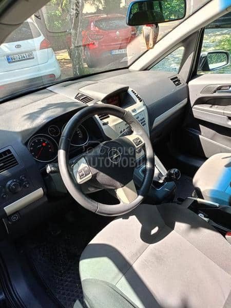 Opel Zafira 1.6