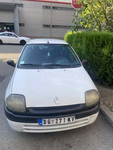 Renault Clio 