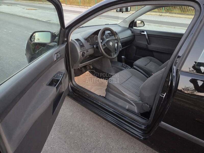 Volkswagen Polo 1.2 6v   K.L.I.M.A