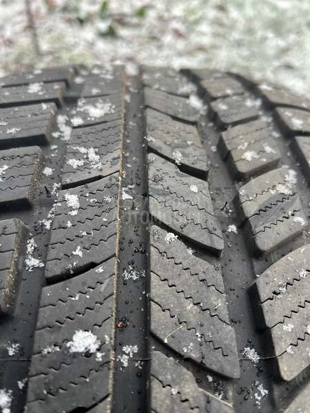 Nexen 235/40 R18 Zimska