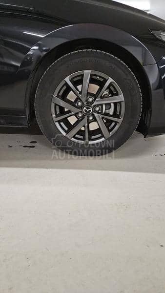 Mazda 3 2.0 Skyactiv X 180 Mazda 3 2.0 Skyactiv X 180