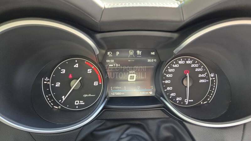 Alfa Romeo Stelvio 2.2D Veloce