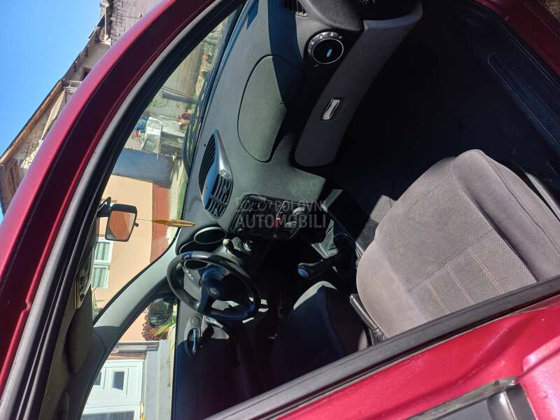 Alfa Romeo 147 