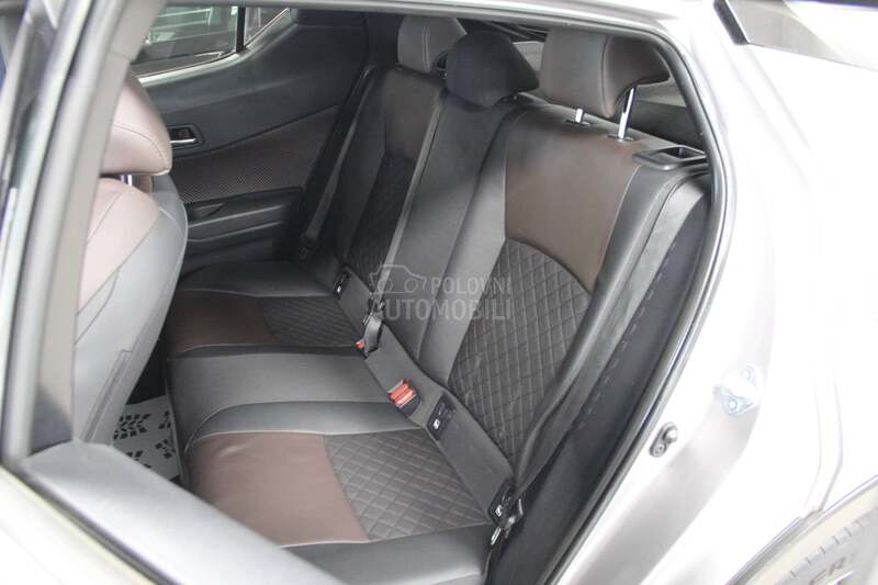 Toyota C-HR LOUNGE mod18