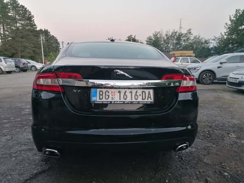 Jaguar XF 2.7D