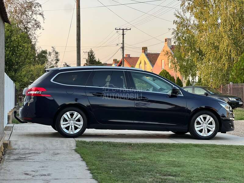 Peugeot 308 1.6HDi/PANORA M A