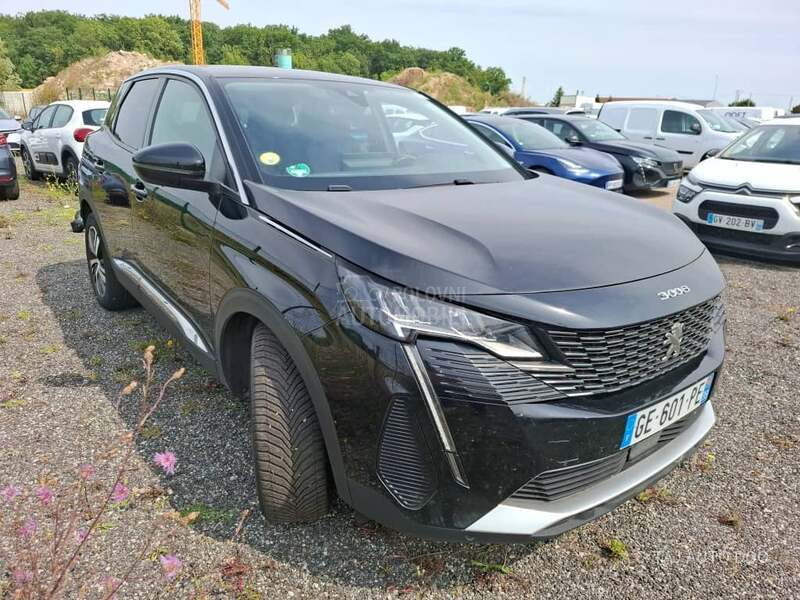 Peugeot 3008 1.5 ALLURE