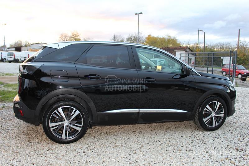 Peugeot 3008 1.5 ALLURE