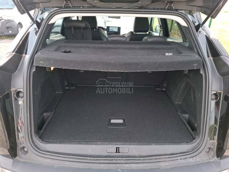 Peugeot 3008 1.5 ALLURE