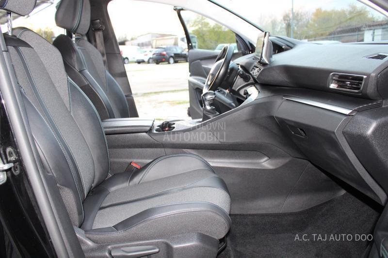 Peugeot 3008 1.5 ALLURE
