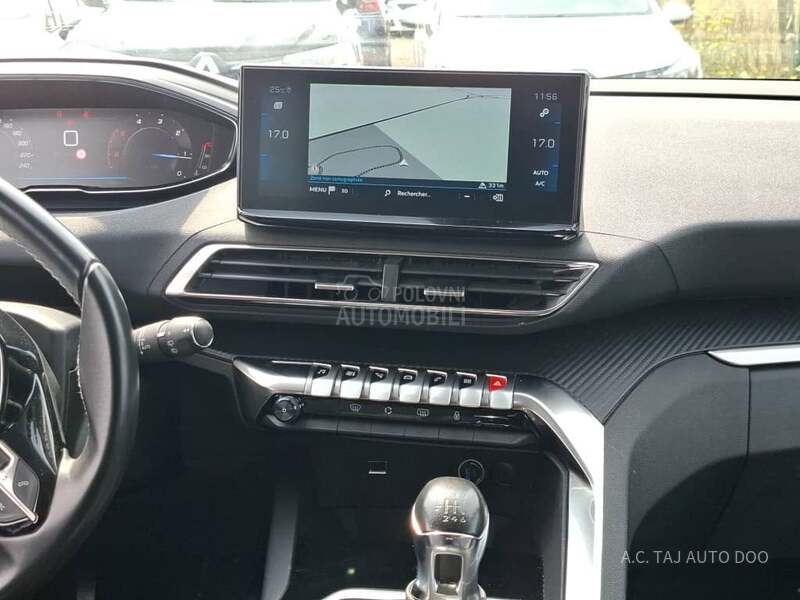 Peugeot 3008 1.5 ALLURE