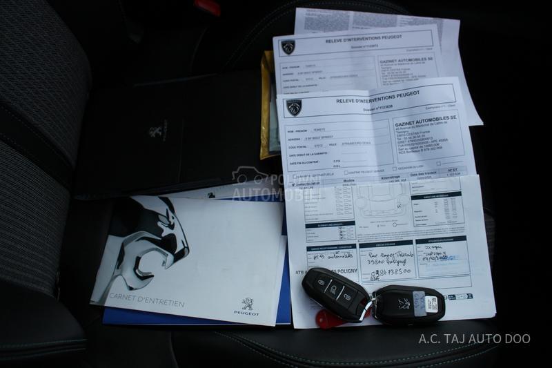 Peugeot 3008 1.5 ALLURE