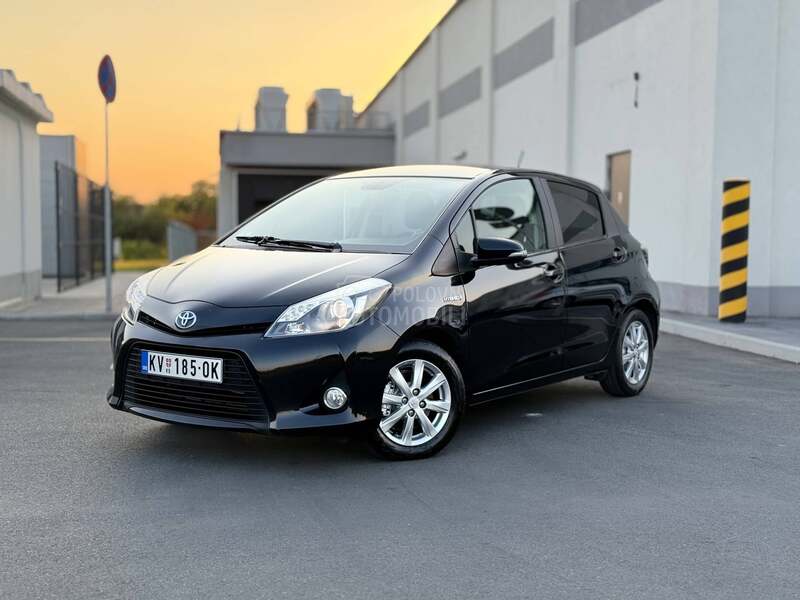 Toyota Yaris 1.5 HYBRID