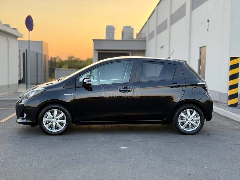 Toyota Yaris 1.5 HYBRID