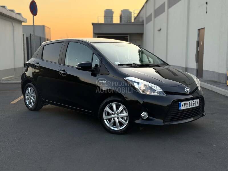 Toyota Yaris 1.5 HYBRID