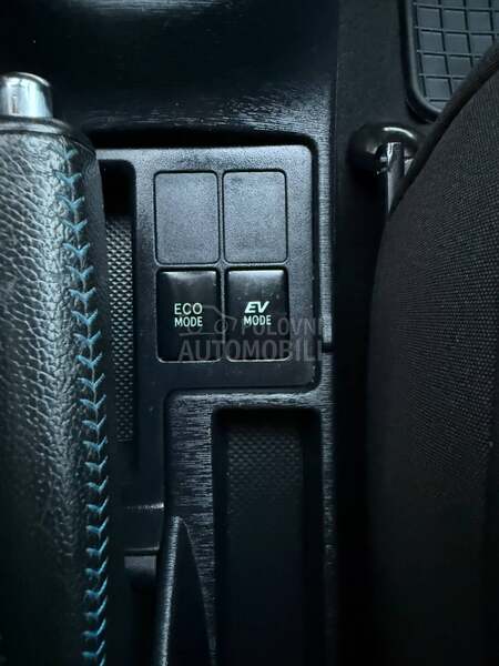 Toyota Yaris 1.5 HYBRID