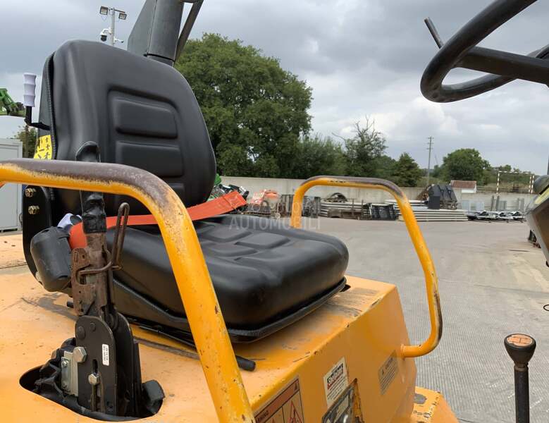 Thwaites MACH 865 6 TONA
