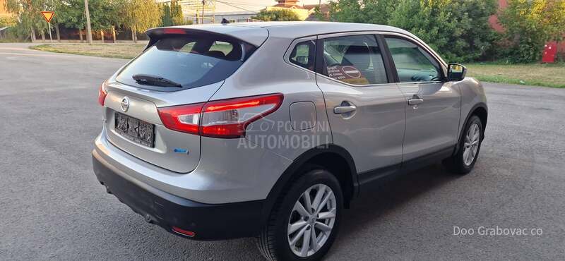 Nissan Qashqai 1 5dci