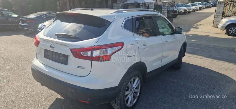 Nissan Qashqai 1 5dci